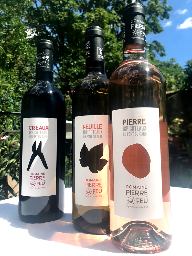 Etiquettes packaging des cuvées Pierre Feuille Ciseaux du domaine viticole Pierre Feu à Joncquières